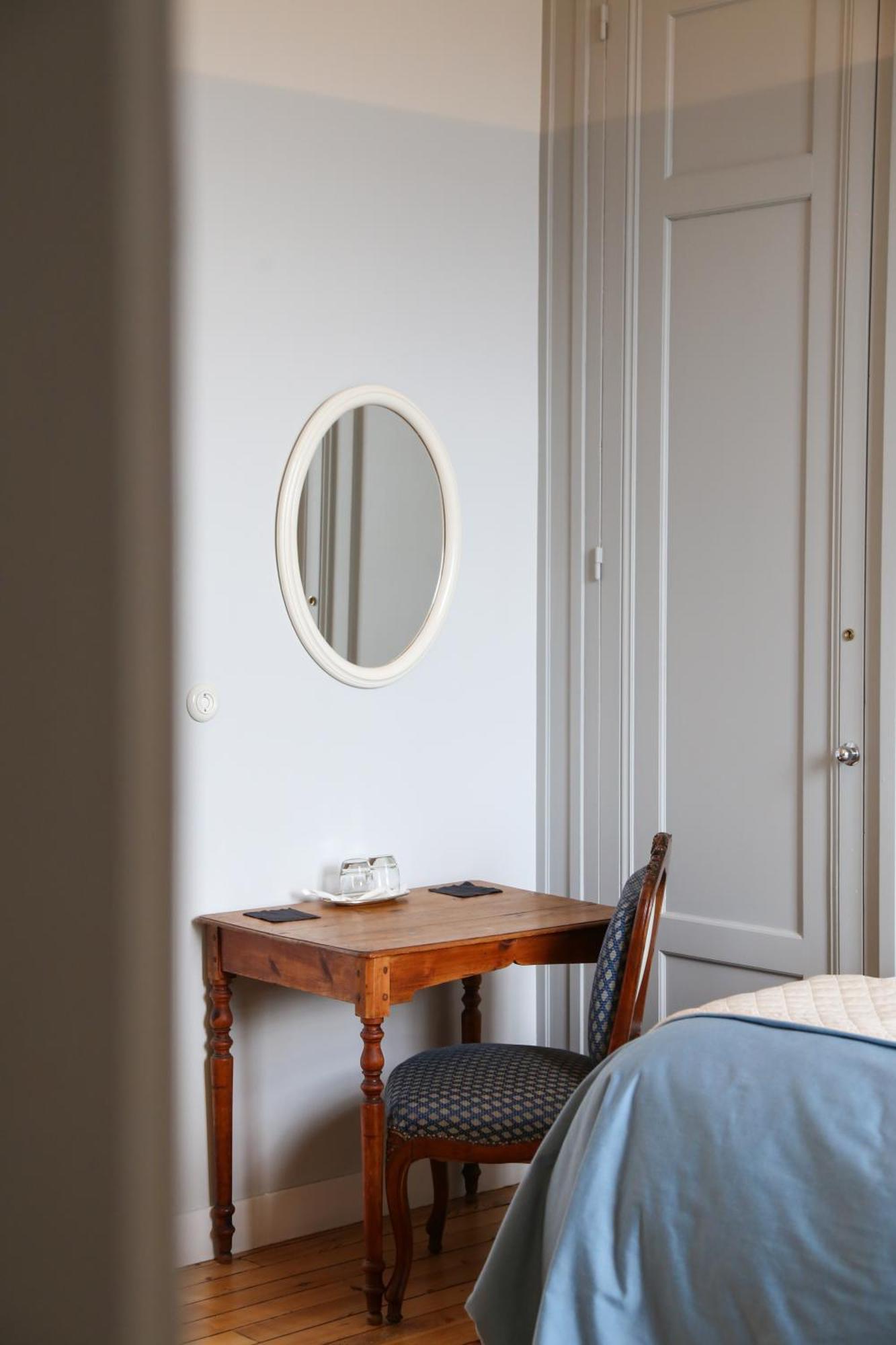 ชาโต โอต รอช Bed & Breakfast Oudon ภายนอก รูปภาพ